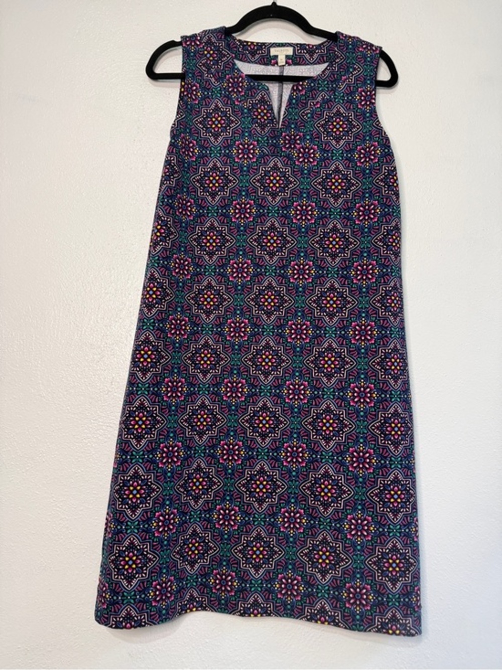 Talbot’s Sleeveless Navy Geometric Print Shift Dress. Sz M. NWOT